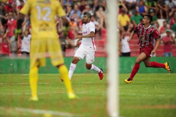 Equipes ficaram no 2 a 2 no 

Vermelhão da Serra