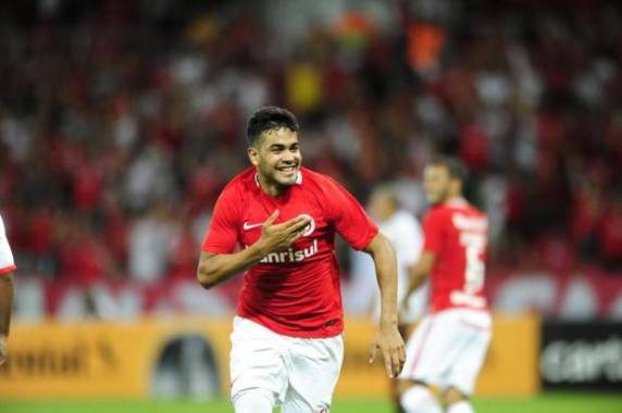 Com 

vitória por 4 a 1, time de Zago enfrentará na terceira fase o vencedor de Sampaio Corrêa e Guarani-CE