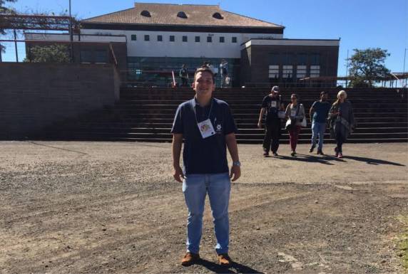 Acadêmico de Agronomia, Hitalo Ferrazza Antunes participou de um dos maiores eventos de agroecologia e 

agricultura orgânica do Brasil