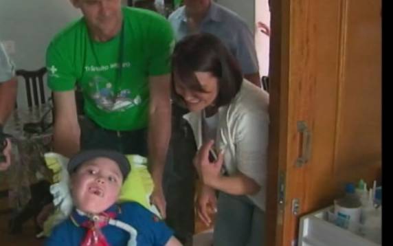 Estado recorreu de decisão na Justiça, e foi determinada a volta do menino, hoje com 9 anos, para a UTI pediátrica em 

Santa Rosa