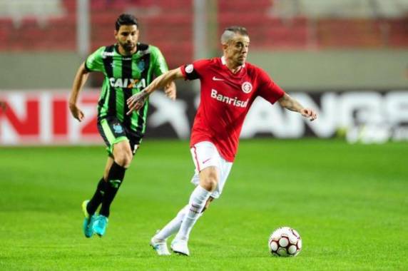 Nico López fez o único gol colorado no Independência