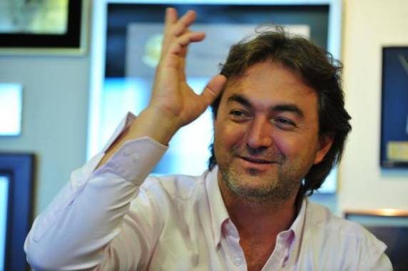 Parte de material explica planilha com doações de mais 1,8 mil políticos