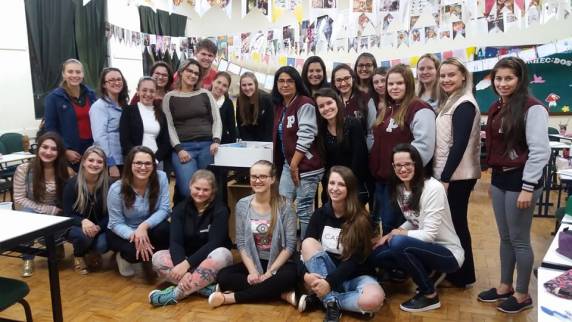 Atividade foi desenvolvida pelas acadêmicas do 6º semestre e doados para escola de educação infantil em 

Santa Rosa, que tem como diretora egressa da Faculdade Três de Maio