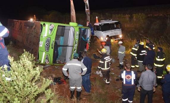 Dezenas de profissionais atenderam a ocorrência naquela noite de verão