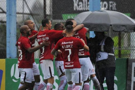 Gols foram marcados por Thales, Danilo 

Silva e Nico López