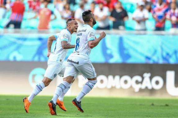 Time de Renato venceu em Salvador com gols de Maicon e Thaciano
