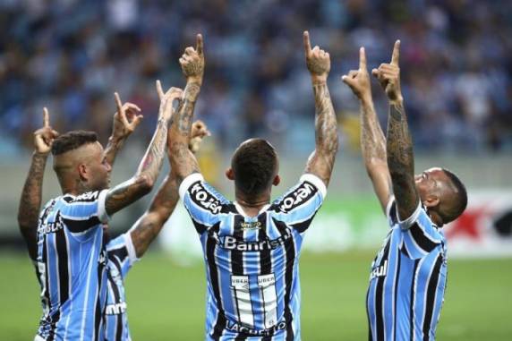 Jogo marcou a estreia dos titulares de Renato Portaluppi em 2019