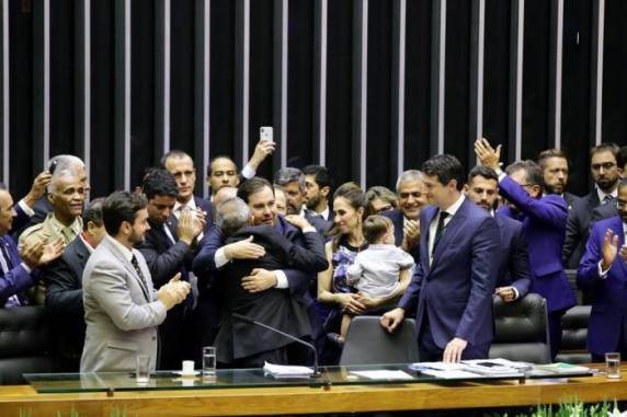 Deputado venceu o pleito com 334 votos, na noite desta sexta-feira (1)