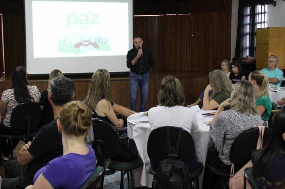 Estudantes da Educação Básica e Ensino Superior retornam no dia 18 de fevereiro. Cursos Técnicos retomam as aulas no dia 25