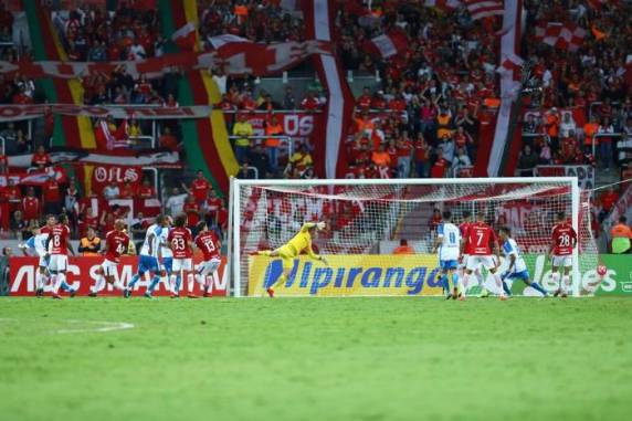 Depois de ter vencido por 2 a 0 na ida, time de Odair foi derrotado por 1 a 0 no Beira-Rio