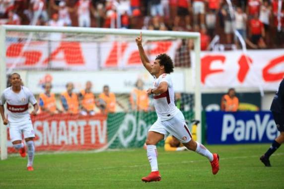 Camilo e Jonathan Alvez marcaram os gols colorados; Foguinho fez o do time da Serra