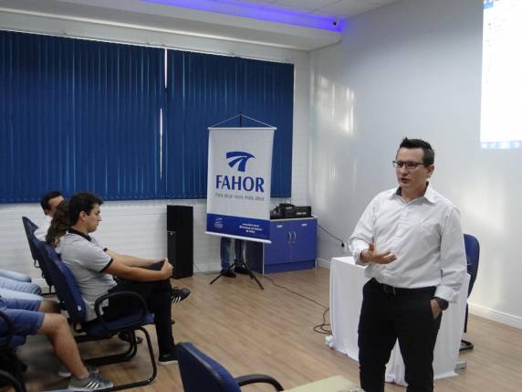 Foi realizada na sexta-feira, dia 12 de abril, a Aula Inaugural da 3ª Turma do MBA em Gerenciamento de Projetos da FAHOR