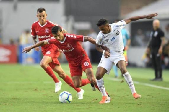 Com resultado, time de Odair Hellmann cai para sexta colocação do Brasileirão