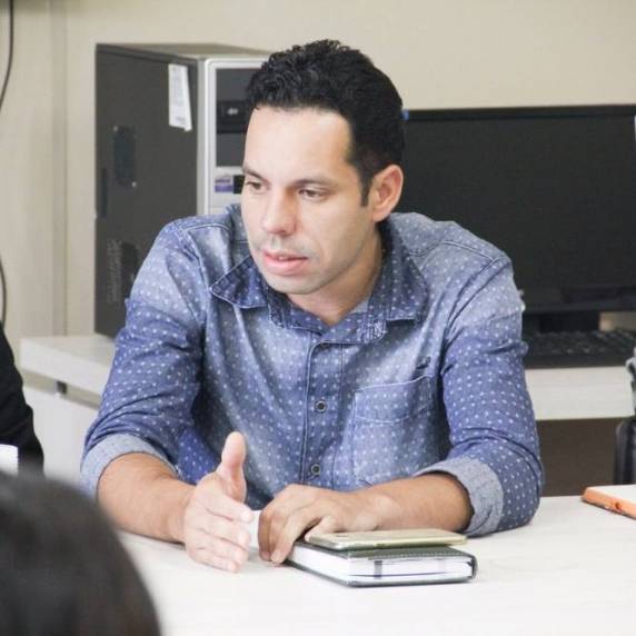 O vereador escreveu uma nota e enviou para nossa produção