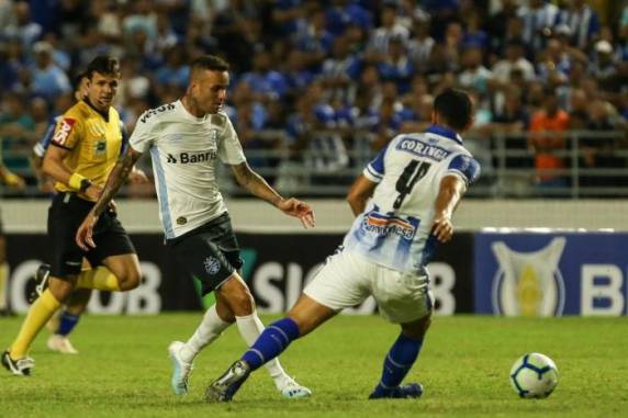 Partida válida pela 12ª rodada do Brasileirão terminou sem gols no Estádio Rei Pelé