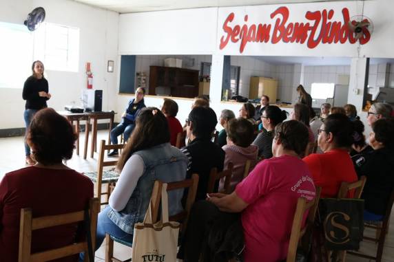 Atividades foram realizadas com o grupo de saúde Eternamente Jovem do Bairro São Francisco