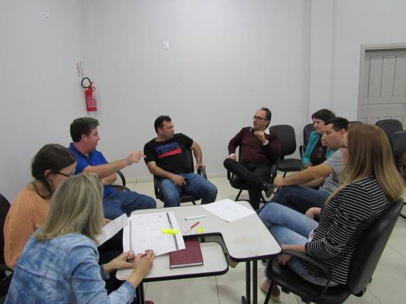 Com acompanhamento da Setrem, município vai buscar desenvolver as áreas de gestão pública, indústria, comércio e serviços, agronegócio e educação