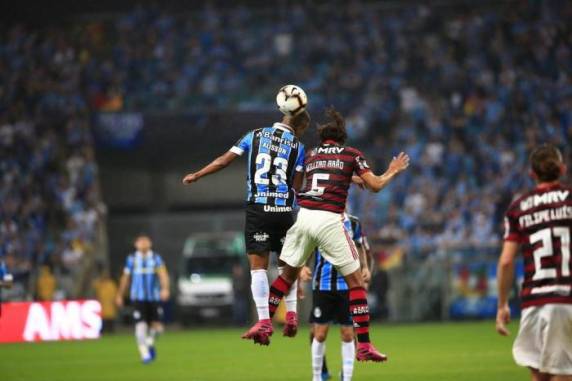Após Bruno Henrique abrir o placar, Tricolor obteve igualdade com gol de Pepê