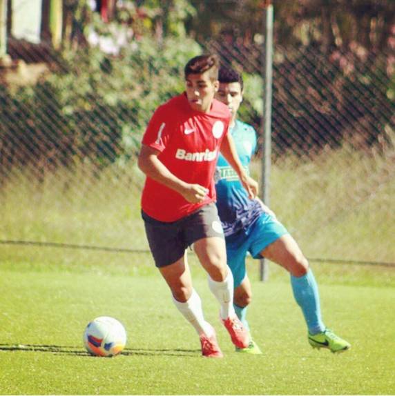 Ezequiel Esperón, 23 anos, jogou pela última vez no Atlante FC, do México. Jogador passou pela base do Inter em 2015 e permaneceu por dois anos no time de transição do Grêmio