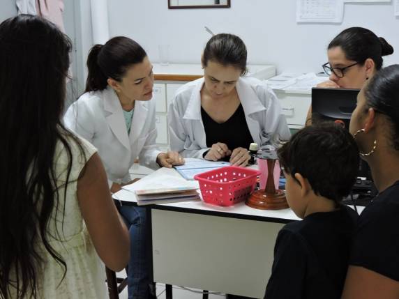 Vacinação contra Sarampo e demais vacinas do calendário nacional estão sendo realizadas nas unidades de Saúde