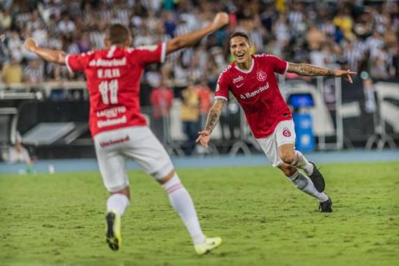 No Rio, time de Zé Ricardo venceu jogo válido pela 36ª rodada do Brasileirão