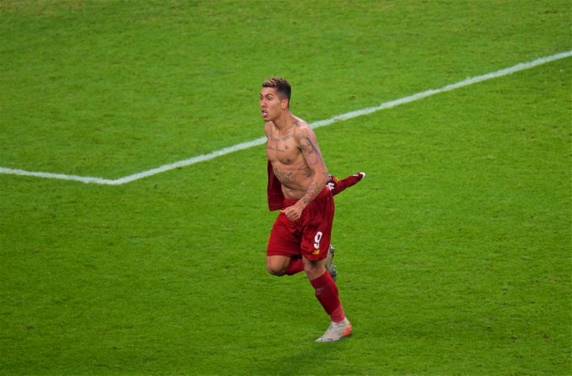 Rubro-Negro faz jogo equilibrado, chega a ser superior em alguns momentos, mas cai de produção no fim e não resiste ao time inglês, que vence na prorrogação com gol de Roberto Firmino