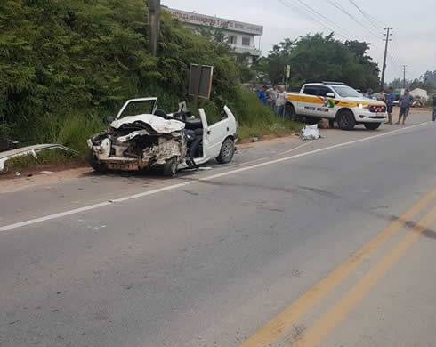 Conforme a PMRv, vítima estava num Fiat Uno que fez ultrapassagem em local proibido