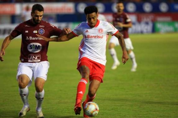 Jogo, pela primeira rodada do segundo turno, terminou em 1 a 1