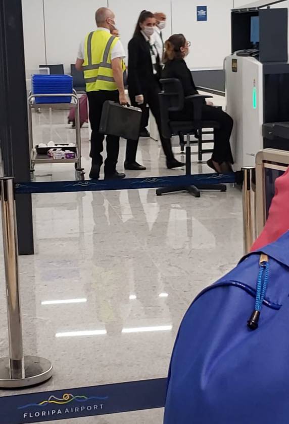 Quatro foram descartados. Brasil tem três casos confirmados