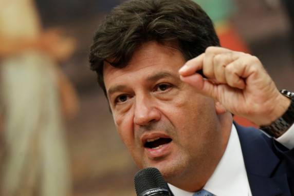 Para Luiz Henrique Mandetta (Saúde), ações 'políticas' podem atrapalhar o combate à pandemia. Ele deu a declaração durante teleconferência com prefeitos de capitais