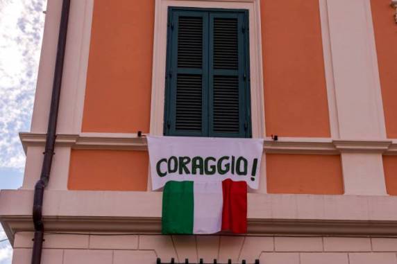 O governo italiano não havia registrado óbitos de pessoas com menos de 30 anos até o dia 24 de março