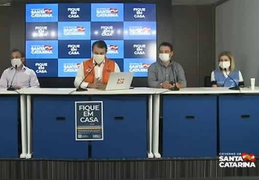 São 853 pacientes com Covid-19 em SC. Óbitos mais recentes foram em Braço do Norte e Camboriú