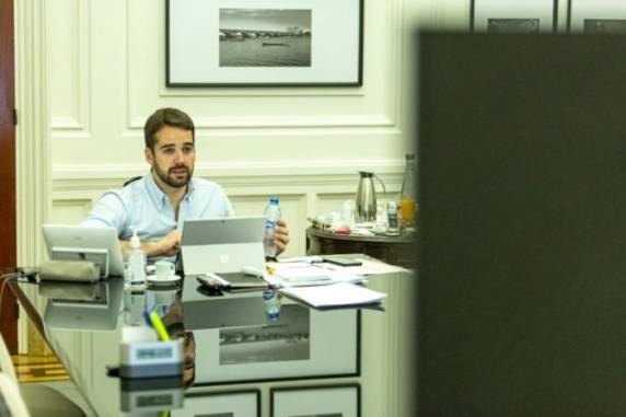 Governador Eduardo Leite deve apresentar plano nesta terça-feira, em live nas redes sociais