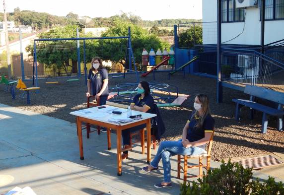 Foi autorizada a realização de atividades pedagógicas domiciliares na educação especial a partir de 4 de maio