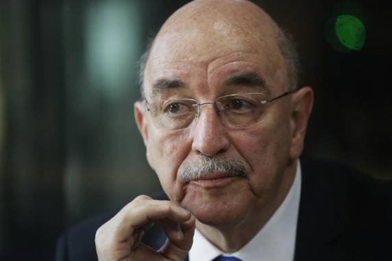 Deputado federal voltou a dizer que distanciamento como combate à pandemia de coronavírus é decisão equivocada