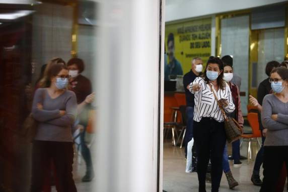 Só nesta quinta-feira, município registrou 198 novos pacientes