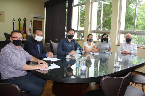 Reunião debateu assuntos diversos