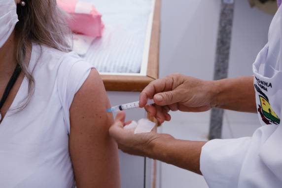 Mais 230 pessoas foram imunizadas na última semana