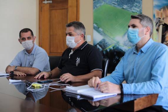 Hospital Regional do Oeste, em Chapecó, tem 63 pacientes de UTI com a doença e 23 deles estão com os aparelhos, mas fora da ala de UTI-Covid por falta de vagas