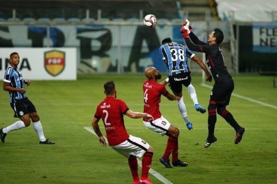 Tricolor teve grande atuação e bateu time da zona sul do Estado com facilidade na Arena