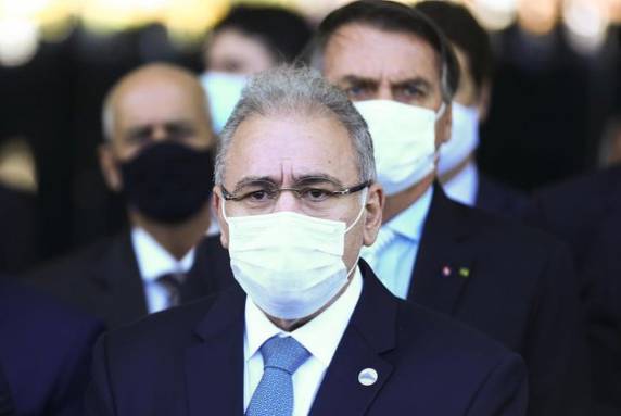 Ministro se comprometeu ainda em aumentar em até três vezes a vacinação no país