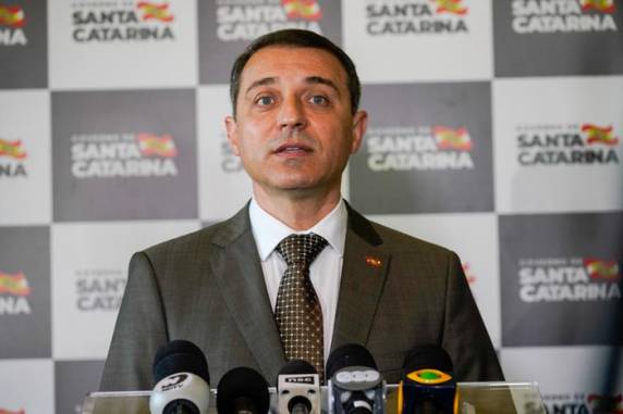 Denúncia sobre compra de 200 respiradores por R$ 33 milhões por dispensa de licitação foi aceita pela comissão mista de desembargadores e deputados