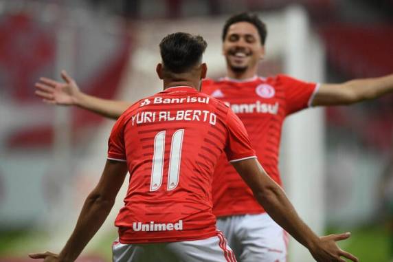 Yuri Alberto, Mauricio, Edenilson e Rodinei marcaram no Beira-Rio, reverteram desvantagem e garantiram o time de Miguel Ángel Ramírez na decisão do Estadual