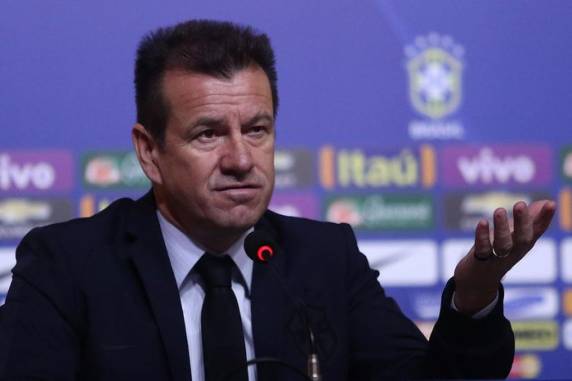 Ex-técnico da Seleção Brasileira questionou o técnico do Inter e pediu respeito aos treinadores brasileiros