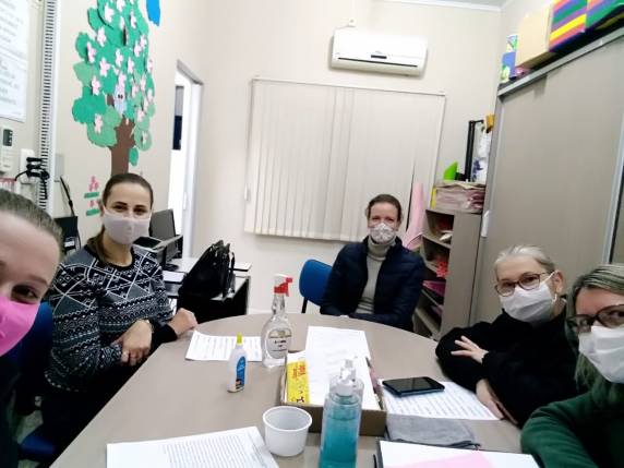 Encontro ocorreu via Google Meet