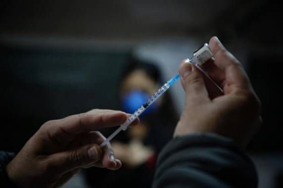 Período entre as aplicações será reduzido de 12 para 10 semanas