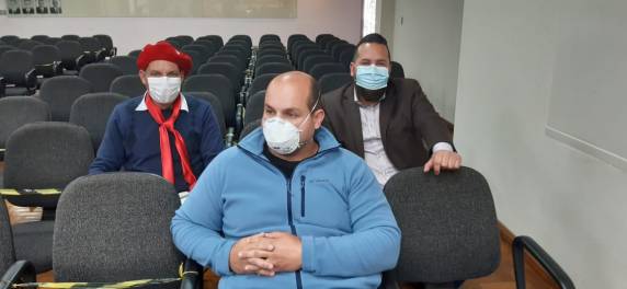 Apenas dois vereadores do PT votaram favoráveis a subvenção