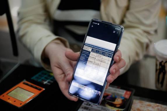 Apresentação da carteira de vacinação é exigida para cinco grupos de atividades consideradas com alto risco de contágio