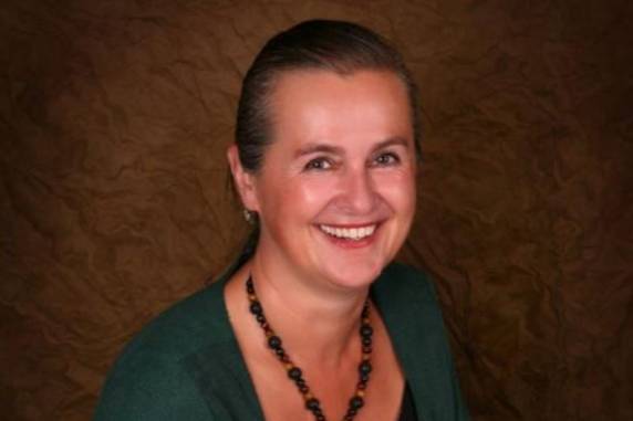 Hana Horka, da banda de música folclórica Asonance, era contra a vacinação