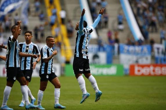 Campaz e Bitello marcaram os gols do Tricolor na Arena